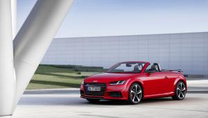 Audi TT Roadster S-Line Competition 2016 года  (WW)